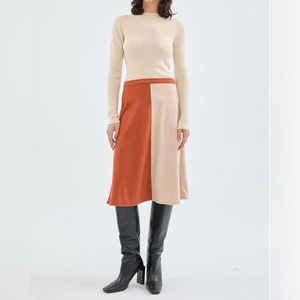 Compañia Fantastica Two Tone High Rise Corduroy Midi Skirt